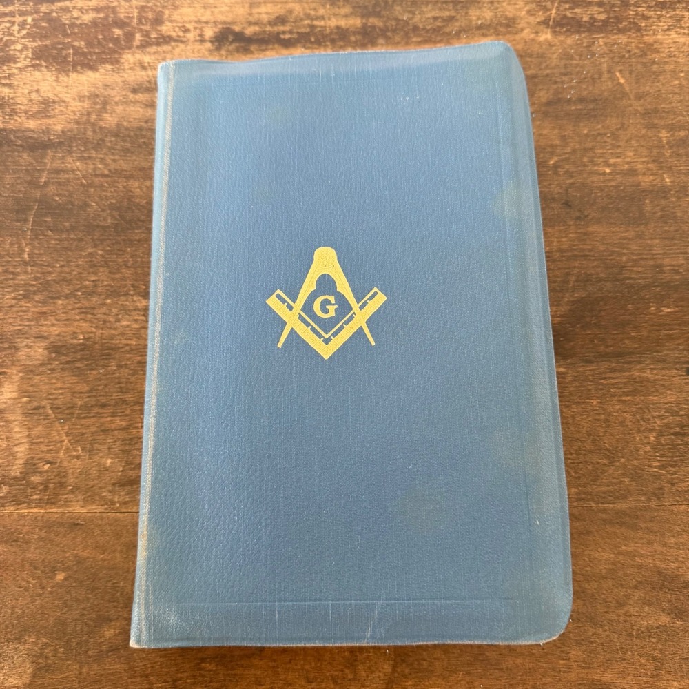 HOLY BIBLE MASONIC MASON EDITION HOLMAN BLUE Signatures 1940 Gold Edges VTG